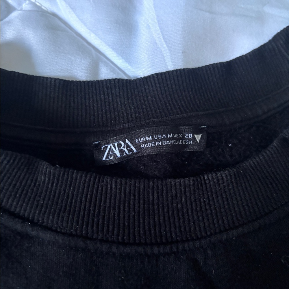 Zara Classic Black Knitwear
